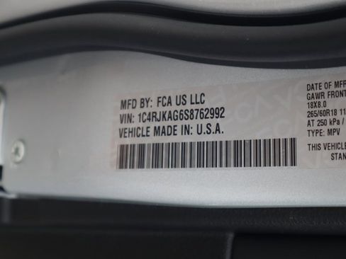 New 2025 Jeep Grand Cherokee L Altitude image 31