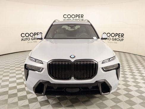 New 2026 BMW X7 xDrive40i w/ M Sport Package AWD/4WD image 10