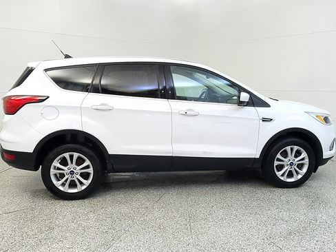 Used 2019 Ford Escape SE AWD/4WD image 6