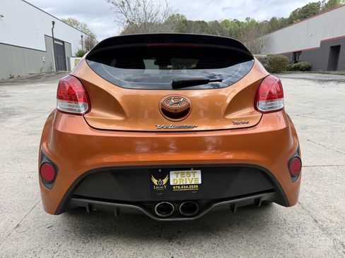 Used 2014 Hyundai Veloster Turbo image 16