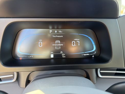 New 2026 Hyundai Elantra SE image 16