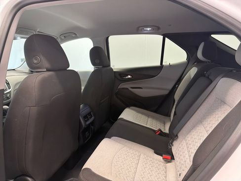 Used 2023 Chevrolet Equinox LT FWD image 13