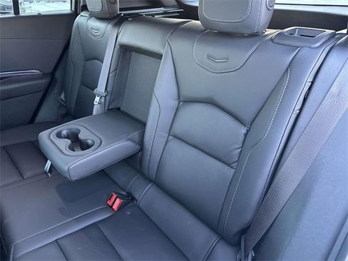 Certified 2023 Cadillac XT4 Luxury w/ Cold Weather Package image 32
