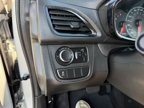 Used 2018 Chevrolet Spark LS FWD image 20