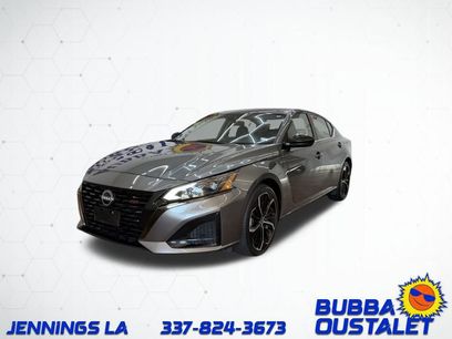 Used 2023 Nissan Altima 2.5 SR