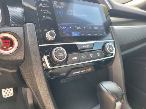 Used 2020 Honda Civic Sport image 24