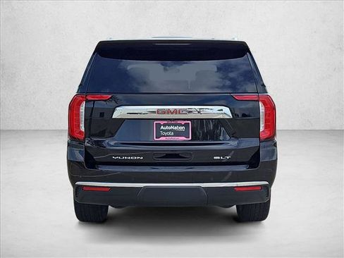 Used 2021 GMC Yukon SLT w/ SLT Premium Package image 7
