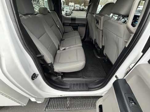 Used 2020 Ford F250 XL w/ Power Equipment Group image 31