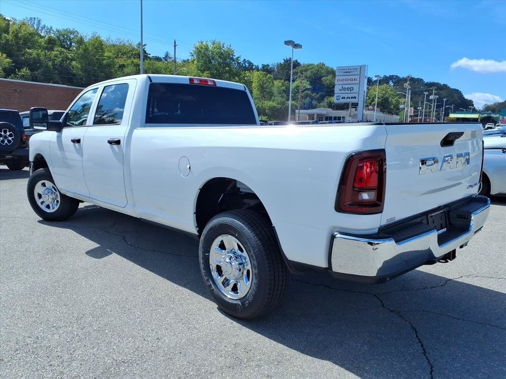 New 2026 RAM 2500 Tradesman w/ Chrome Appearance Group AWD/4WD image 6