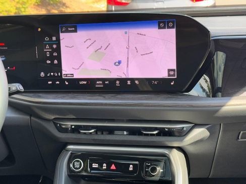 Used 2025 Audi Q5 Premium Plus w/ Premium Plus image 13