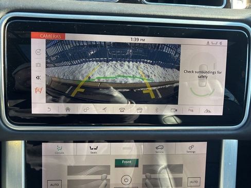 Used 2018 Land Rover Range Rover Supercharged image 13