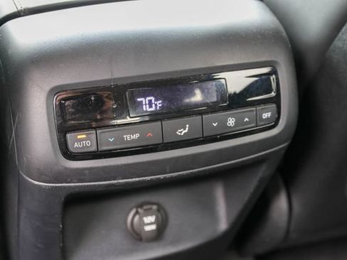 Used 2025 Hyundai Palisade SEL AWD/4WD image 20