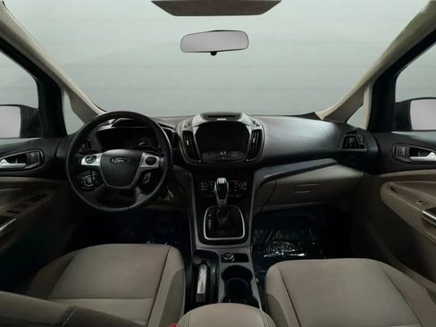 Used 2015 Ford C-MAX SE w/ Equipment Group 203A FWD image 9