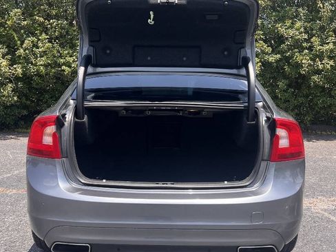 Used 2016 Volvo S60 T5 Premier FWD image 7