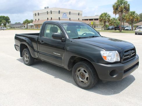 Used 2010 Toyota Tacoma 2WD Regular Cab image 15