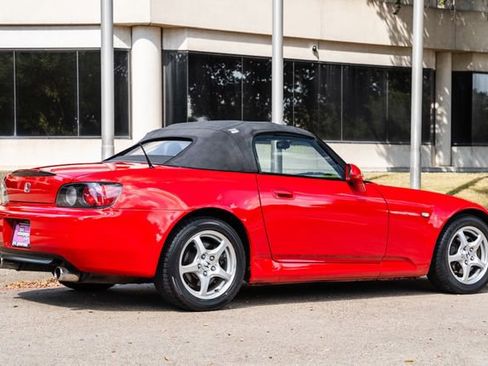 Used 2003 Honda S2000 image 24