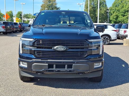 Used 2024 Ford F150 Platinum w/ Equipment Group 702A High AWD/4WD image 3
