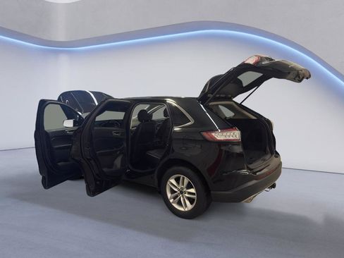 Used 2015 Ford Edge SEL w/ Equipment Group 201A image 10