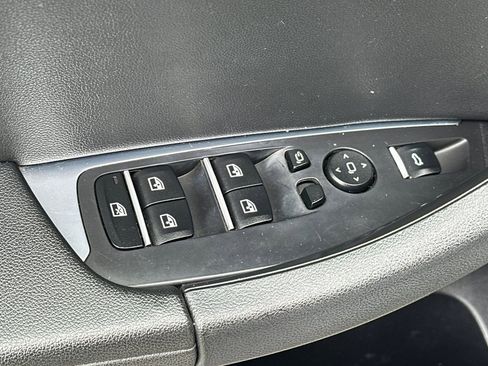 Used 2019 BMW X3 sDrive30i w/ Driving Assistance Package image 12