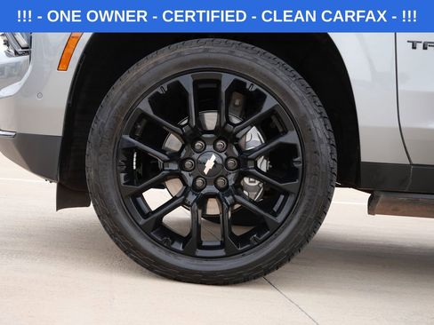 Used 2025 Chevrolet Tahoe RST w/ Comfort Package AWD/4WD image 11