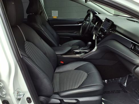 Certified 2023 Toyota Camry SE FWD image 25