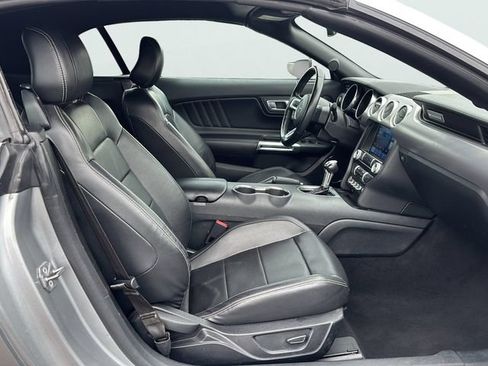 Used 2022 Ford Mustang Premium RWD image 11