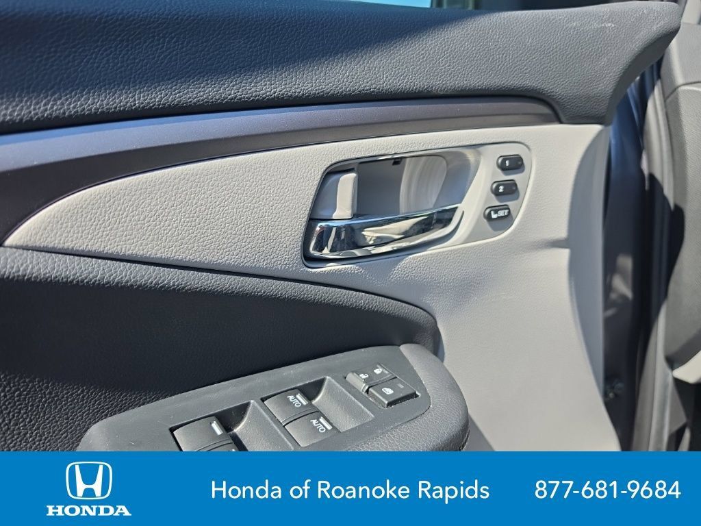 Used 2021 Honda Pilot EX-L image 10