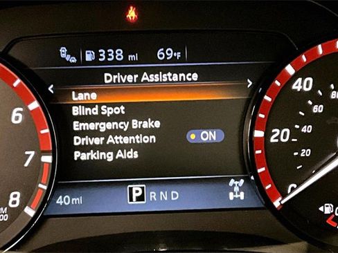 New 2025 Nissan Frontier PRO-4X image 28