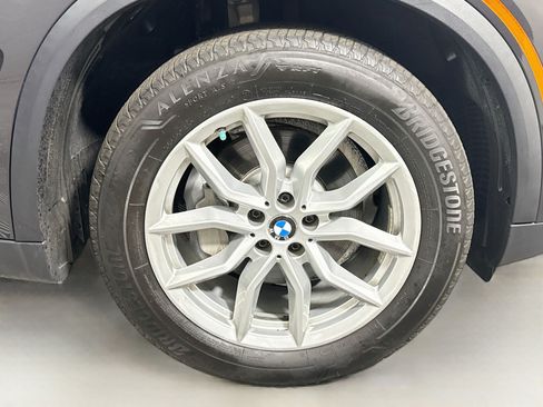 Used 2020 BMW X5 xDrive40i AWD/4WD image 32