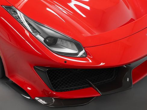 Certified 2020 Ferrari 488 Pista Coupe image 4