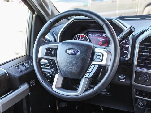 Used 2020 Ford F350 Lariat w/ Lariat Ultimate Package image 19