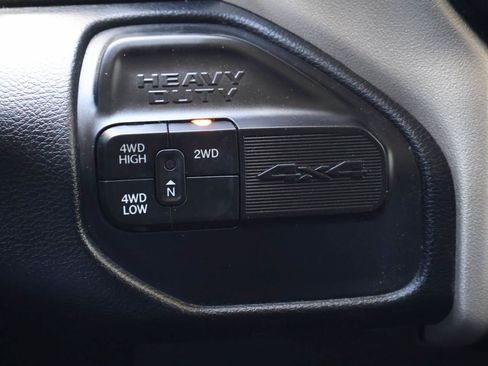 Used 2024 RAM 2500 Laramie AWD/4WD image 15