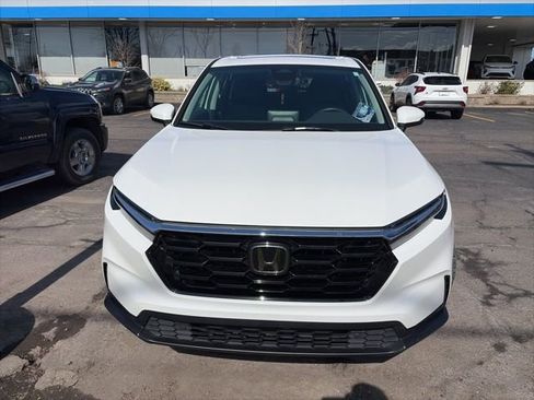 Used 2025 Honda CR-V EX-L image 3