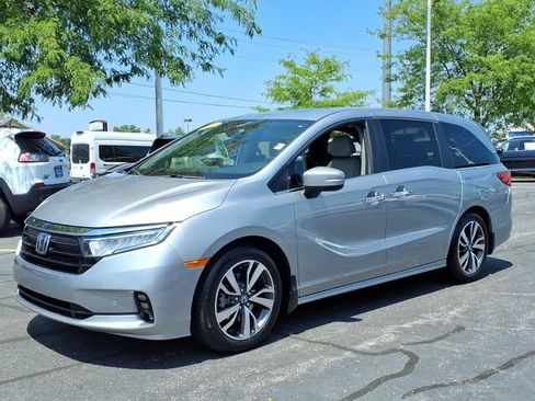 Certified 2021 Honda Odyssey Touring image 1