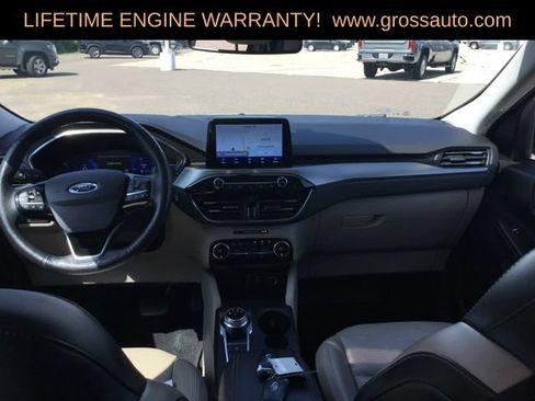 Used 2021 Ford Escape Titanium AWD/4WD image 24