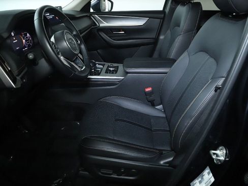 Used 2024 MAZDA CX-90 Plug-In Hybrid w/ Preferred AWD/4WD image 19