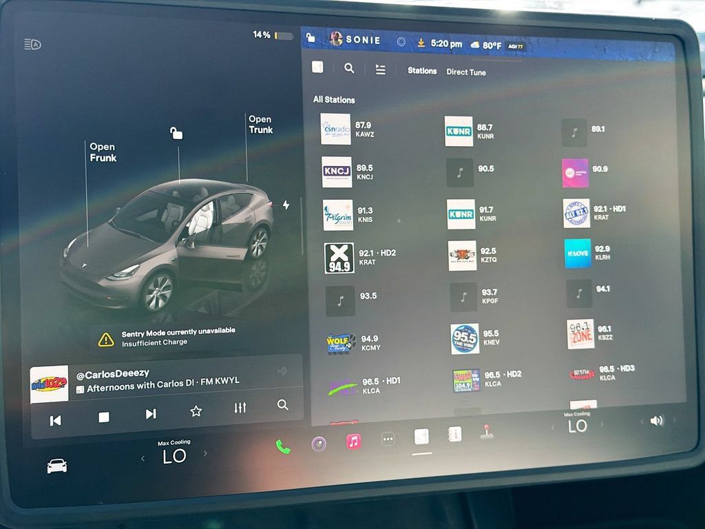 Used 2024 Tesla Model Y Long Range AWD/4WD image 14