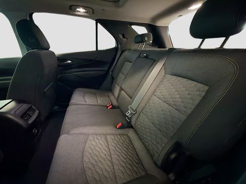 Used 2020 Chevrolet Equinox LT image 28