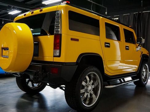Used 2005 HUMMER H2 w/ Preferred Equipment Group image 43
