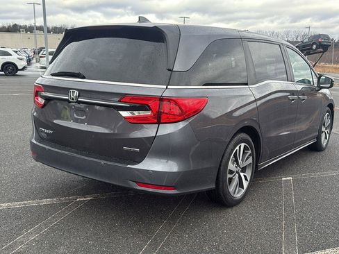 Used 2022 Honda Odyssey Touring image 7