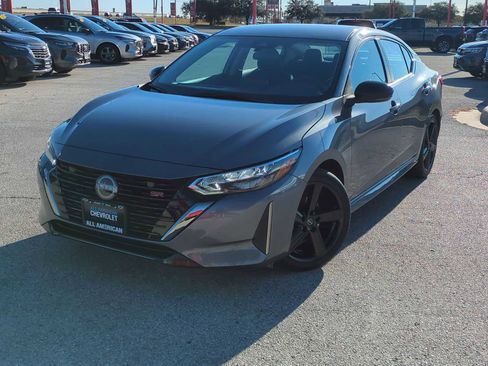 Used 2024 Nissan Sentra SR image 1