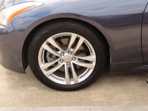 Used 2008 INFINITI G37 Journey w/ Premium Pkg image 17