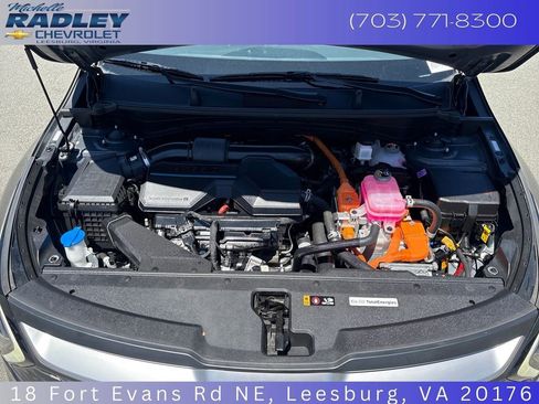 Used 2023 Kia Sportage LX AWD/4WD image 10