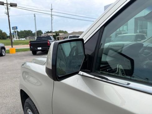 Used 2015 GMC Yukon XL Denali w/ Premium Package AWD/4WD image 36