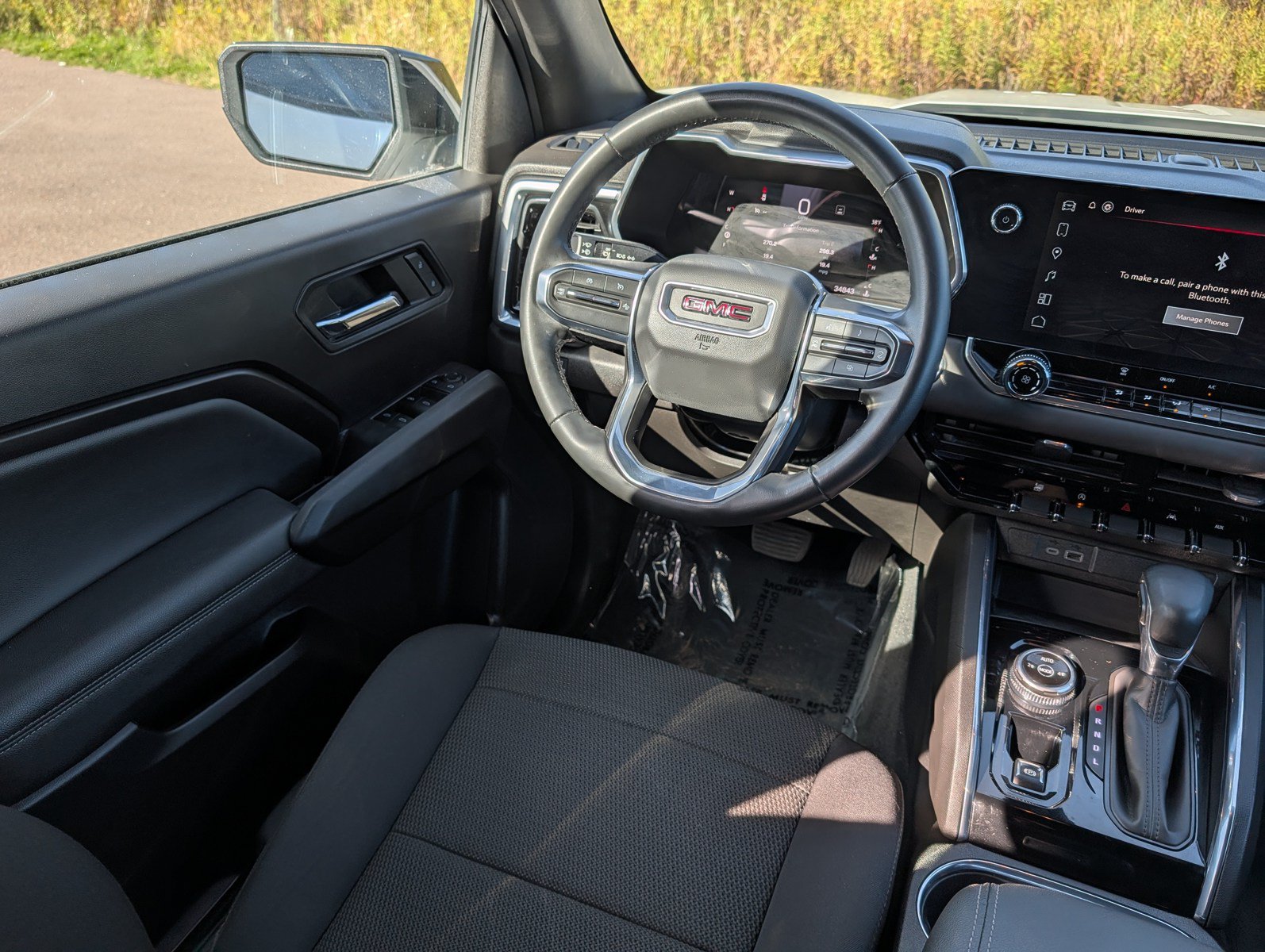 Used 2023 GMC Canyon Elevation w/ Trailering Package AWD/4WD image 9