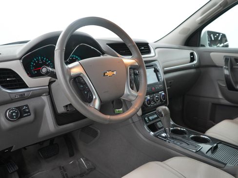 Used 2016 Chevrolet Traverse LTZ AWD/4WD image 28