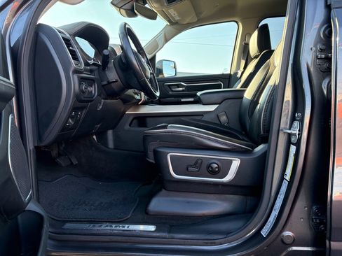 Used 2022 RAM 1500 Laramie image 17