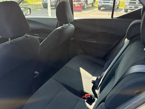 Used 2024 Nissan Kicks S FWD image 9