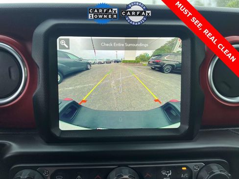 Used 2020 Jeep Gladiator Rubicon image 11