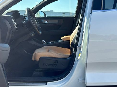Used 2021 Volvo XC40 T5 Inscription AWD/4WD image 8